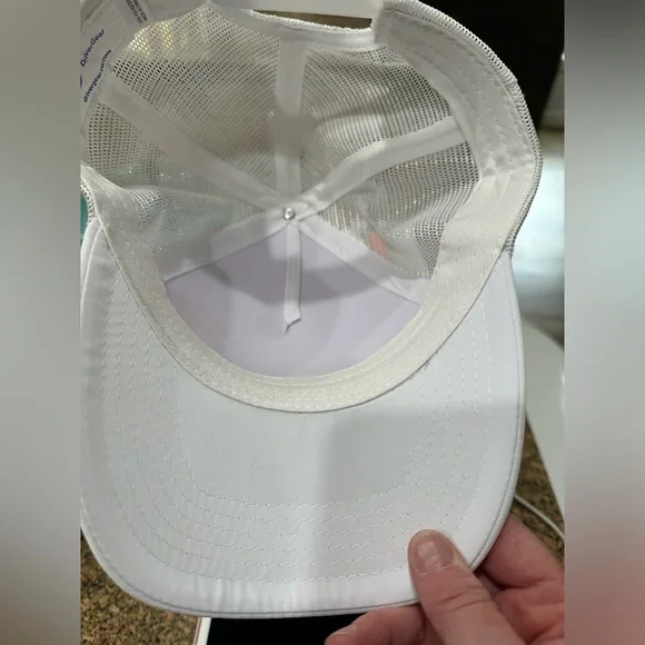 Volkswagen Snap Back White Mesh Trucker Baseball Hat - Picture 9 of 9